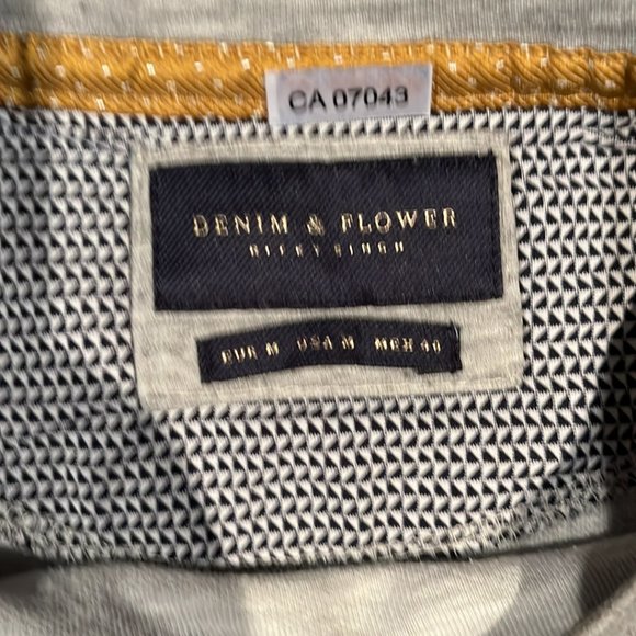 Denim & Flower Short Sleeve Shirt - Picture 3 of 3